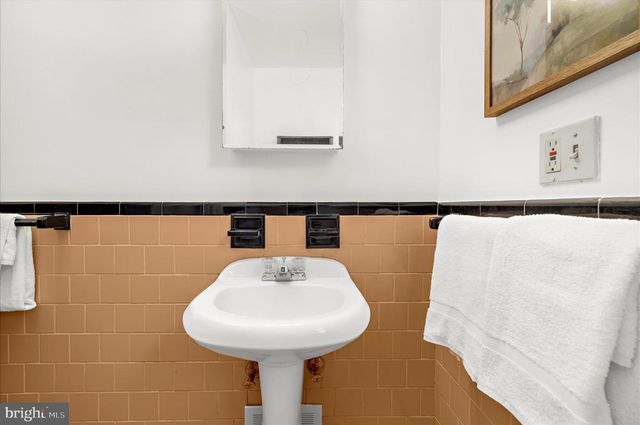 2930 POWDER MILL RD, Hyattsville, MD 20783