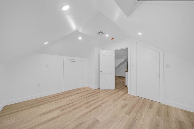 127 Henry Ave 2B, Lynn, MA 01902