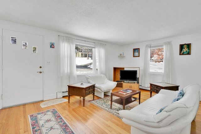 240 Morton St., West Springfield, MA 01089