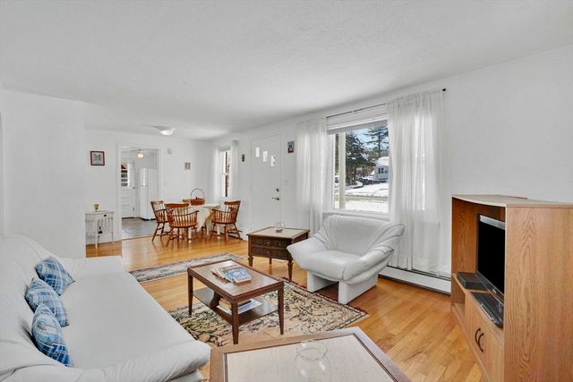 240 Morton St., West Springfield, MA 01089