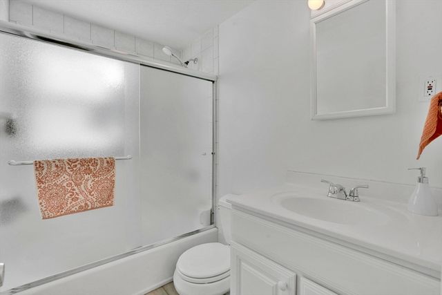 240 Morton St., West Springfield, MA 01089