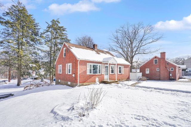 240 Morton St., West Springfield, MA 01089