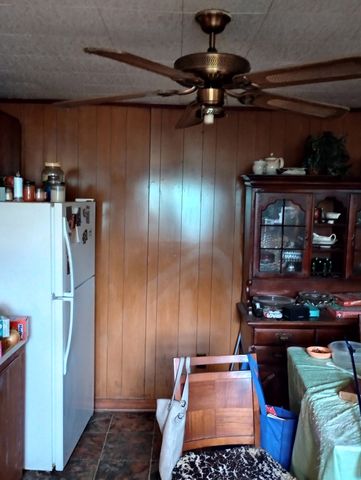 1653 Friendship Rd, Cross Plains, TN 37049