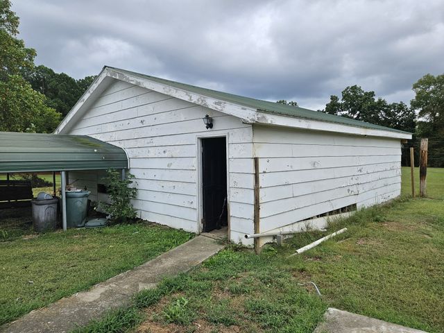 1653 Friendship Rd, Cross Plains, TN 37049