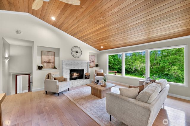 3627 Haynie Road, Blaine, WA 98230