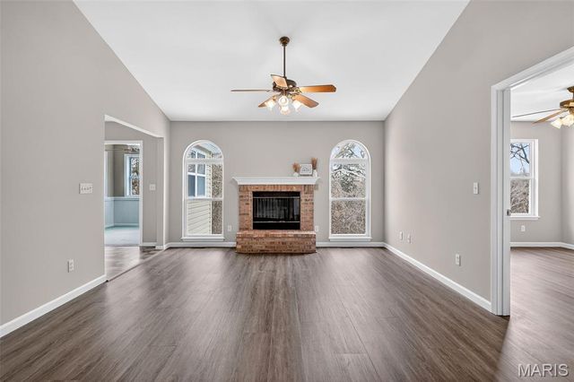 613 Meadowview Court, Warrenton, MO 63383