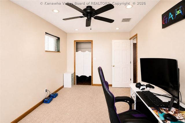 628 Cross Lanes Drive, Nitro, WV 25143