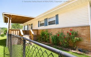 628 Cross Lanes Drive, Nitro, WV 25143