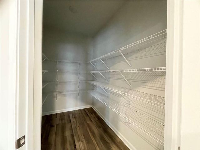 305 Green Love Lane, Grayson, GA 30017