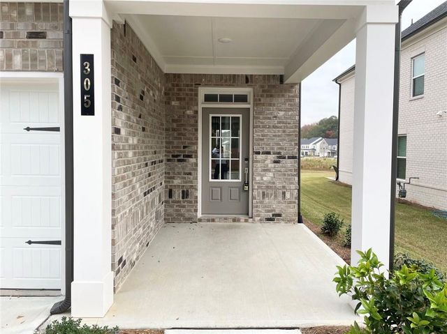 305 Green Love Lane, Grayson, GA 30017