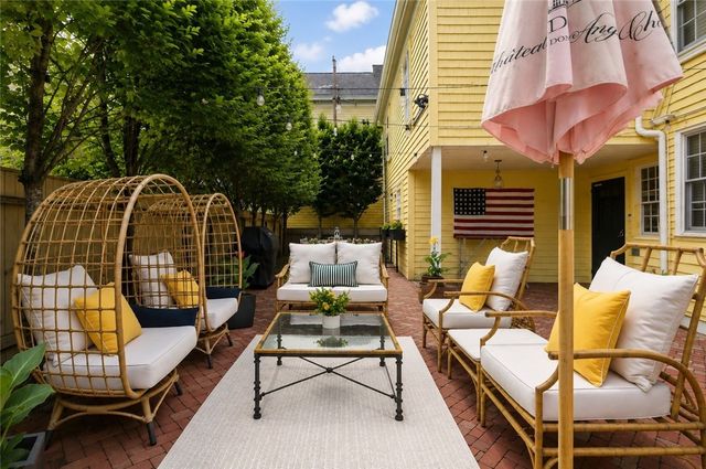 35 Second Street, Newport, RI 02840