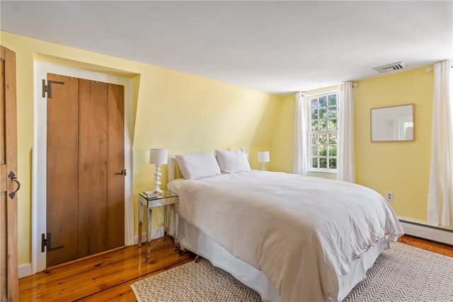 35 Second Street, Newport, RI 02840