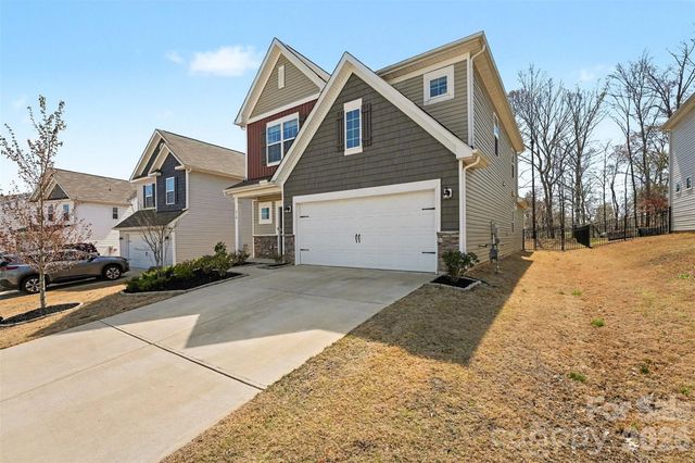 210 Eden Avenue, Mooresville, NC 28115