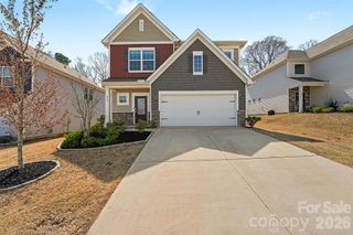210 Eden Avenue, Mooresville, NC 28115