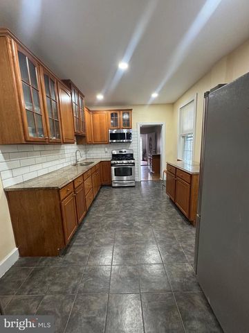 150 S OLDEN AVE, Trenton, NJ 08609