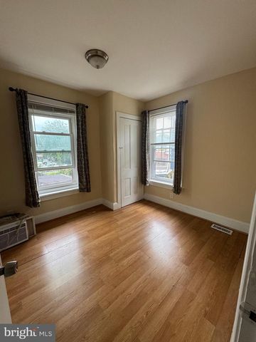 150 S OLDEN AVE, Trenton, NJ 08609
