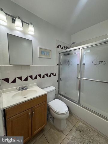150 S OLDEN AVE, Trenton, NJ 08609