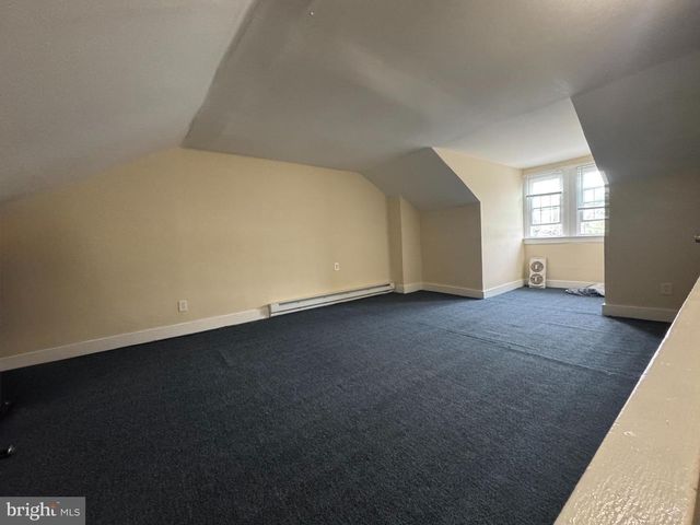 150 S OLDEN AVE, Trenton, NJ 08609