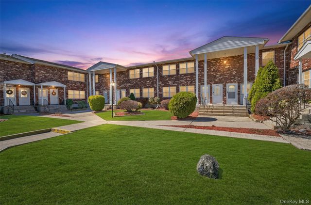 276 Temple Hill Road 2414, New Windsor, NY 12553