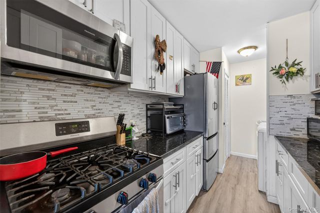 276 Temple Hill Road 2414, New Windsor, NY 12553