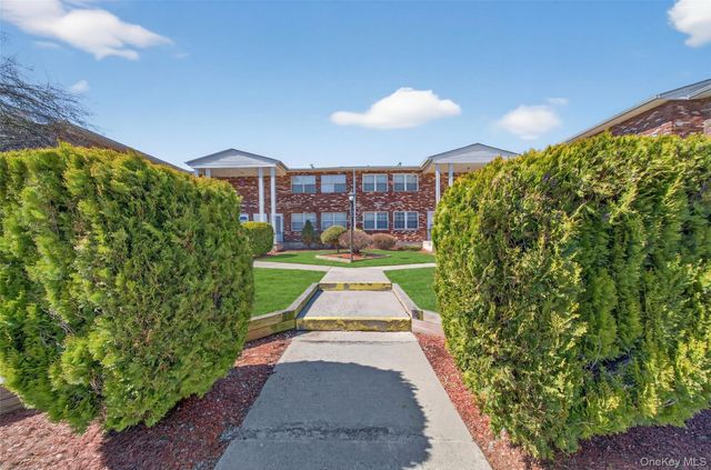 276 Temple Hill Road 2414, New Windsor, NY 12553