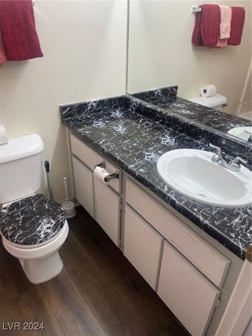 4664 West Twain Avenue, Las Vegas, NV 89103