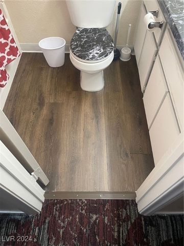 4664 West Twain Avenue, Las Vegas, NV 89103