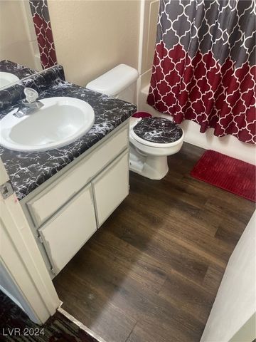 4664 West Twain Avenue, Las Vegas, NV 89103