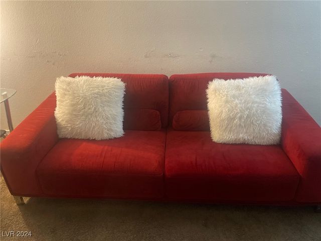 4664 West Twain Avenue, Las Vegas, NV 89103