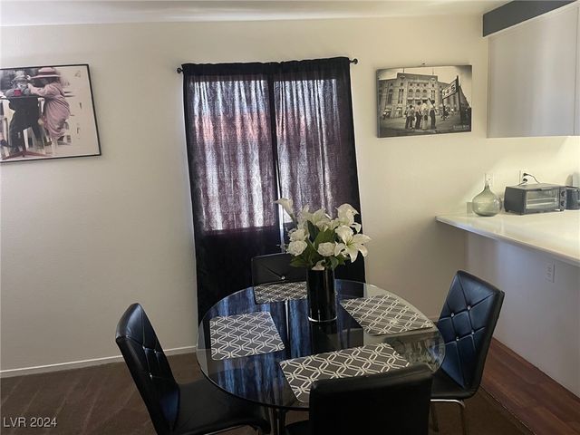 4664 West Twain Avenue, Las Vegas, NV 89103