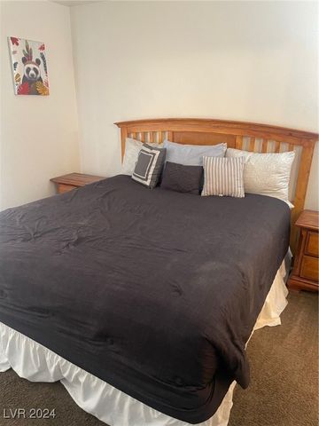 4664 West Twain Avenue, Las Vegas, NV 89103