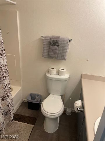 4664 West Twain Avenue, Las Vegas, NV 89103