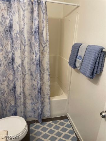 4664 West Twain Avenue, Las Vegas, NV 89103