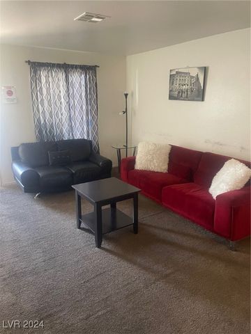 4664 West Twain Avenue, Las Vegas, NV 89103