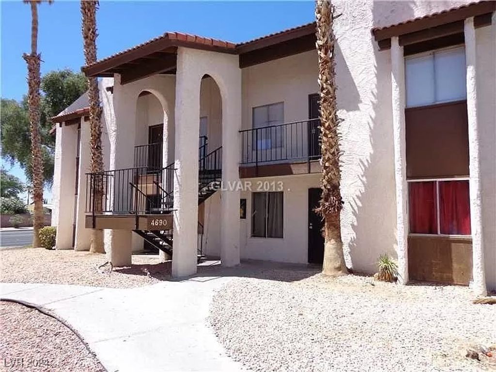 4664 West Twain Avenue, Las Vegas, NV 89103