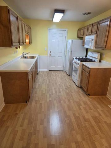 286 Nantucket Harbor 286, Schaumburg, IL 60193