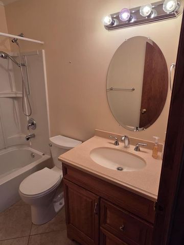 286 Nantucket Harbor 286, Schaumburg, IL 60193