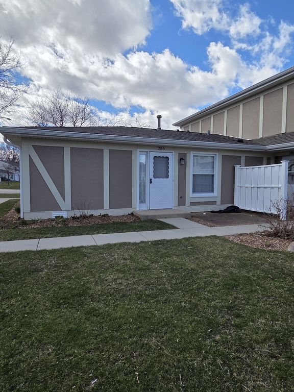 286 Nantucket Harbor 286, Schaumburg, IL 60193