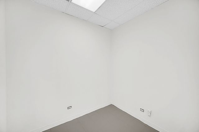 2201 W Roosevelt Road, Broadview, IL 60155