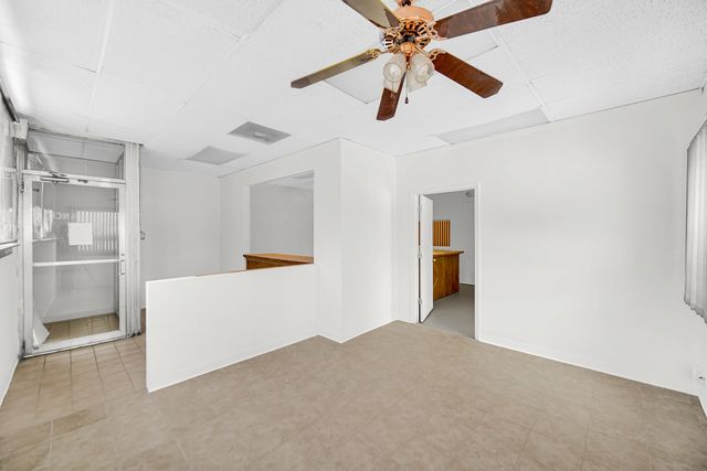 2201 W Roosevelt Road, Broadview, IL 60155