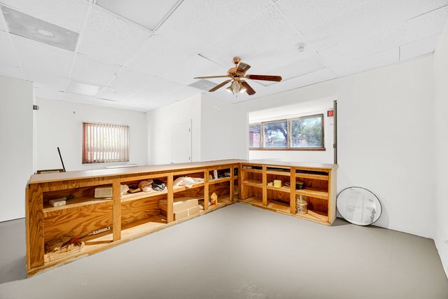 2201 W Roosevelt Road, Broadview, IL 60155