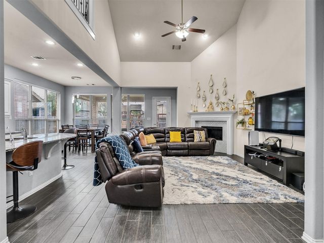 27927 Coulter Drive, Spring, TX 77386