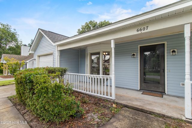 6607 Red Bay Court, Wilmington, NC 28405