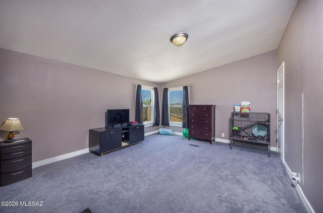 16351 W Six Gun Place, Tucson, AZ 85736