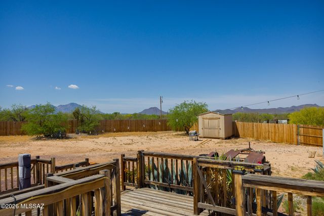 16351 W Six Gun Place, Tucson, AZ 85736