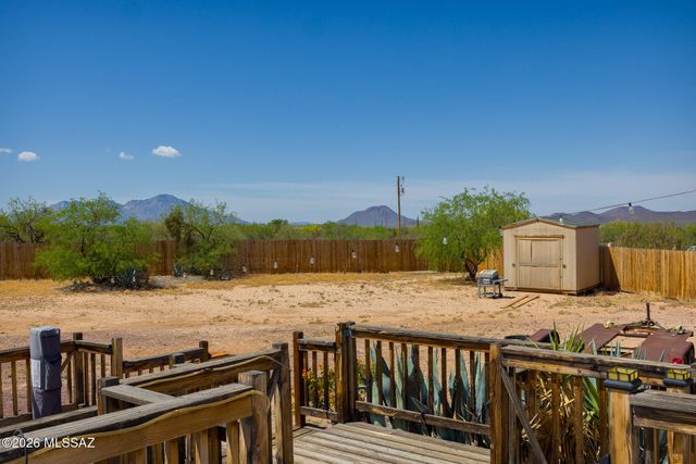 16351 W Six Gun Place, Tucson, AZ 85736