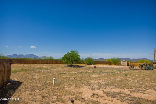 16351 W Six Gun Place, Tucson, AZ 85736