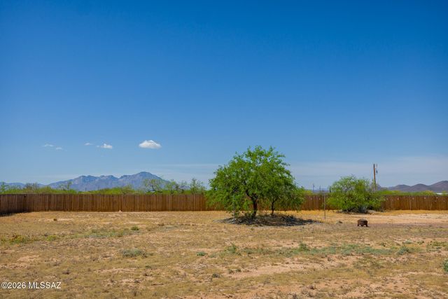 16351 W Six Gun Place, Tucson, AZ 85736