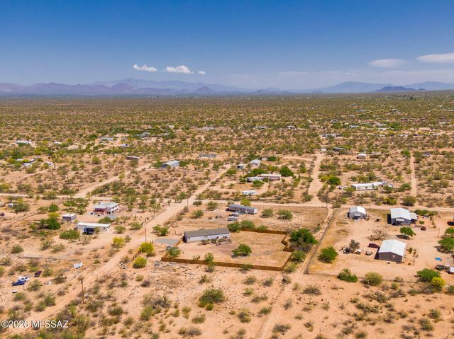 16351 W Six Gun Place, Tucson, AZ 85736