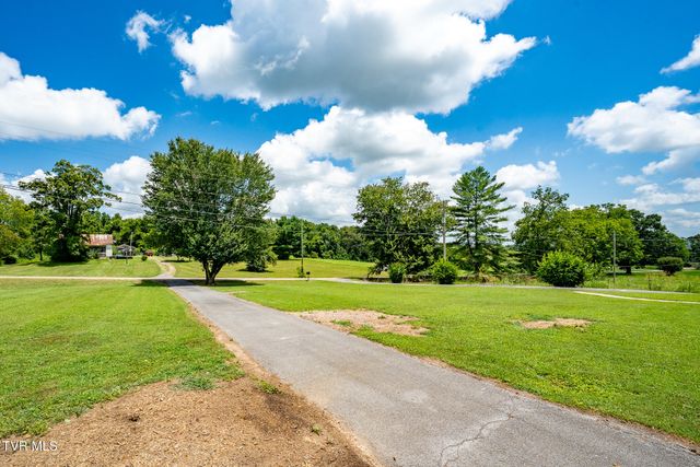4432 Old Lowland Road, Morristown, TN 37813